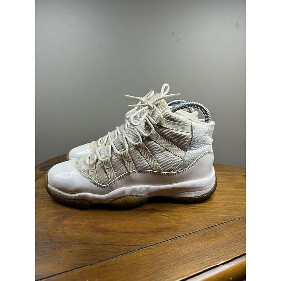 2010 Nike Air Jordan 11 RETRO 25TH ANNIVERSARY SUPREME 378038 101SIZE 4.5 Y‎